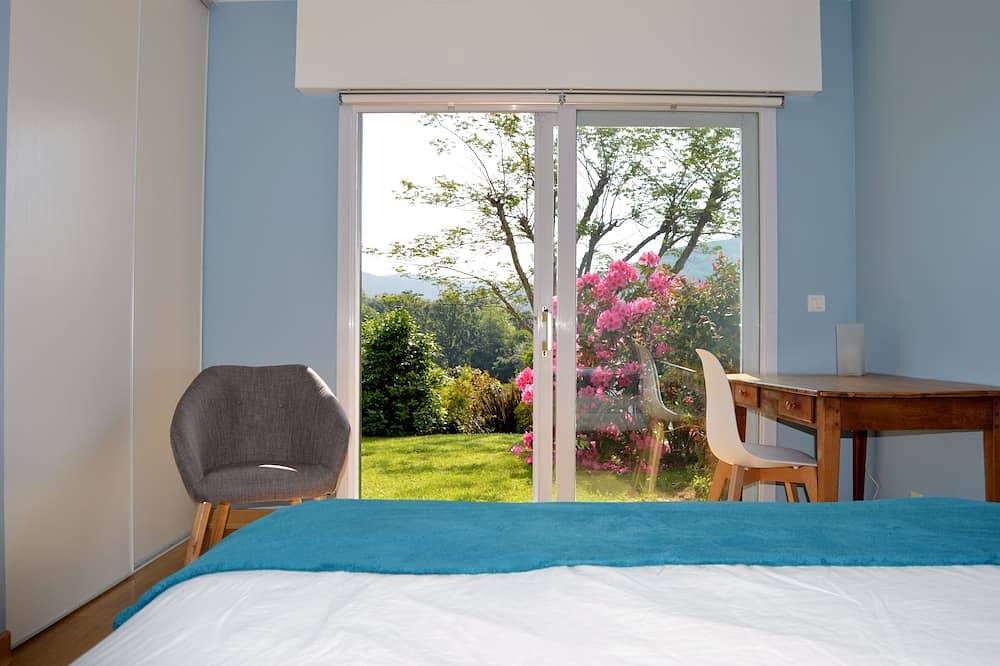 Appartement entier, Appartement avec jardin et terrasse privatifs in Ascain, Région de Bayonne