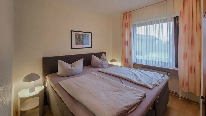 Ferienhaus für 4 Personen, mit Garten in Schillig - 3