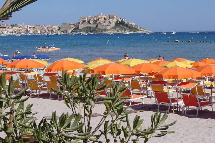 Ferienwohnung für 4 Personen in Calvi