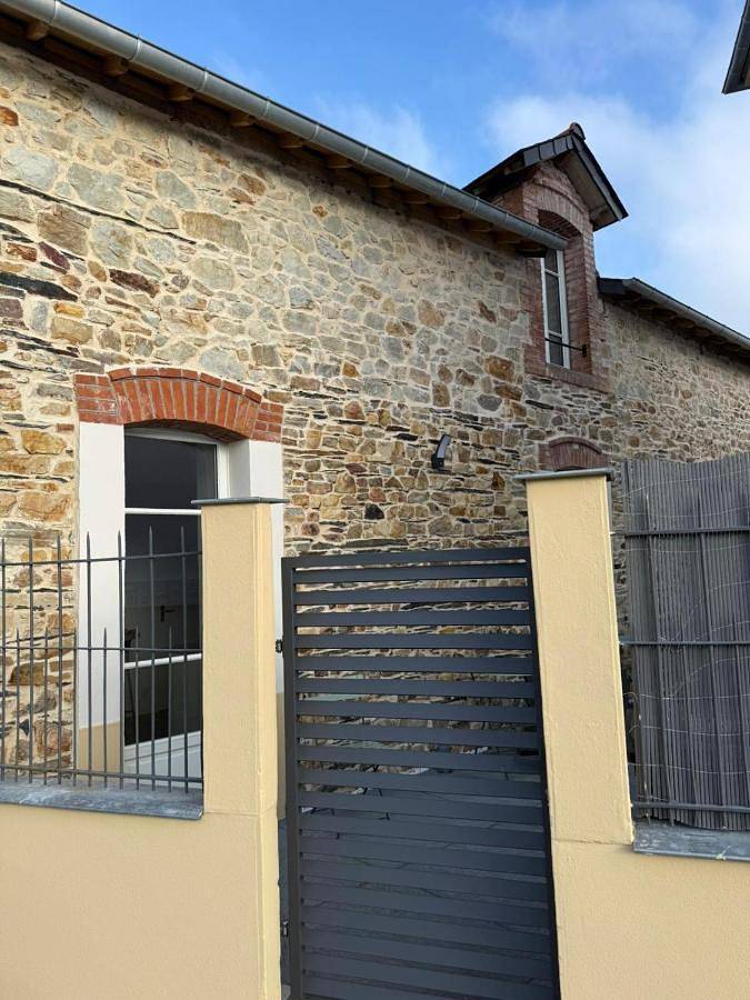 Gîte pour 2 personnes, avec terrasse à Grand-Fougeray - 2