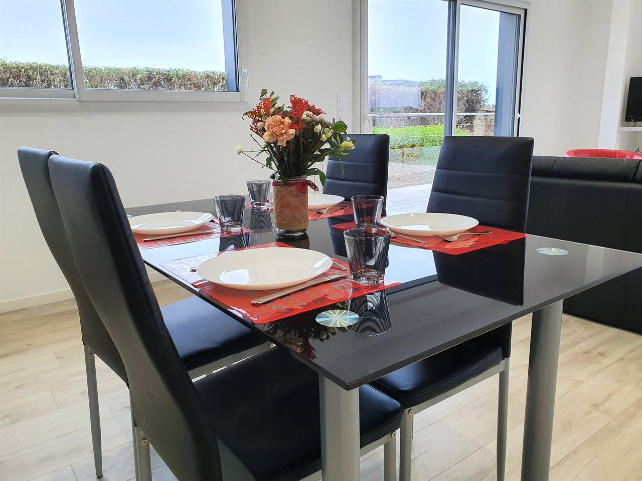 500 m vom Meer entfernt, Haus mit Garten für 4 in Plounéour-Trez, Brest und Umgebung