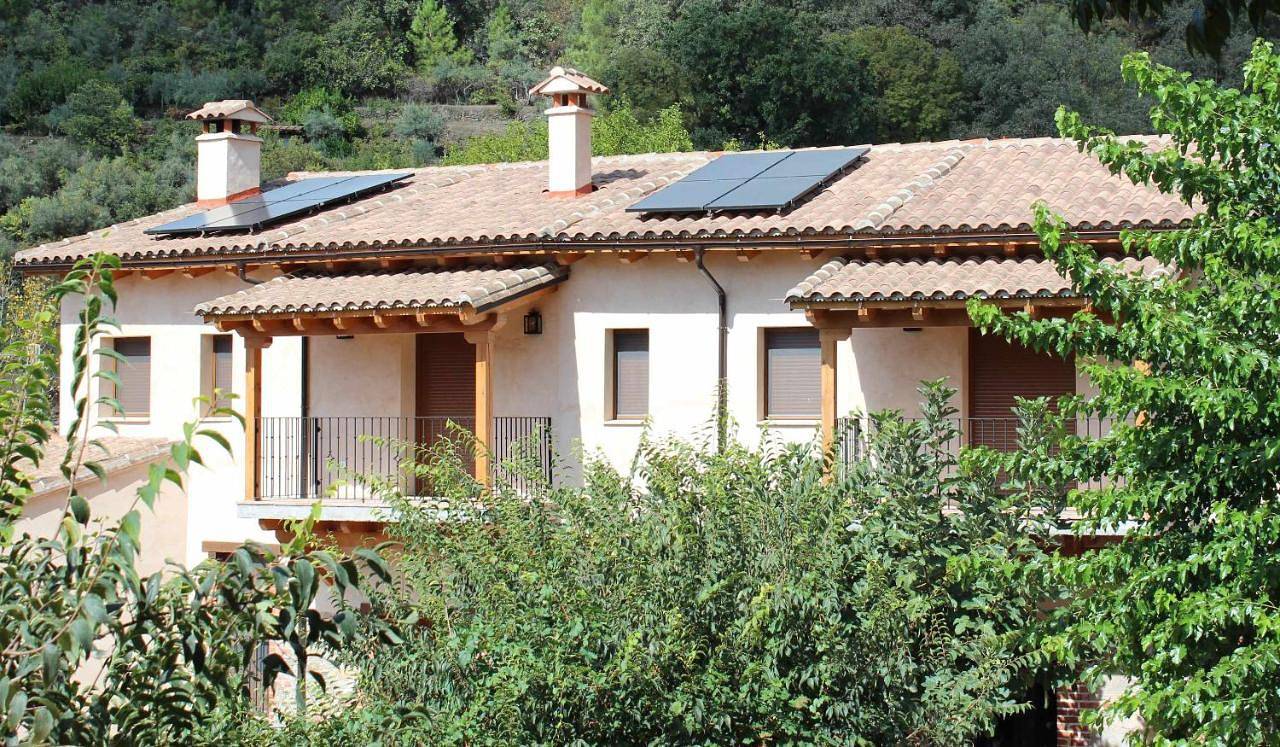 Holiday Home in Candeleda, Valle del Tiétar