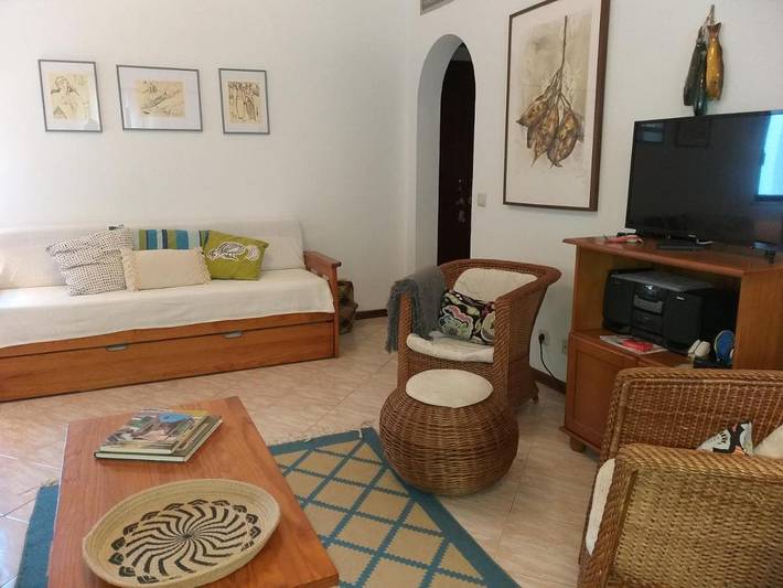 Ferienhaus für 4 Personen, mit Terrasse und Garten sowie Kinderpool und Pool