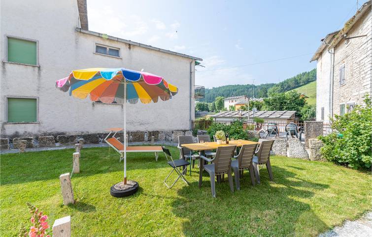 Ferienhaus für 8 Personen, mit Garten und Ausblick sowie Terrasse in Venetien - 2