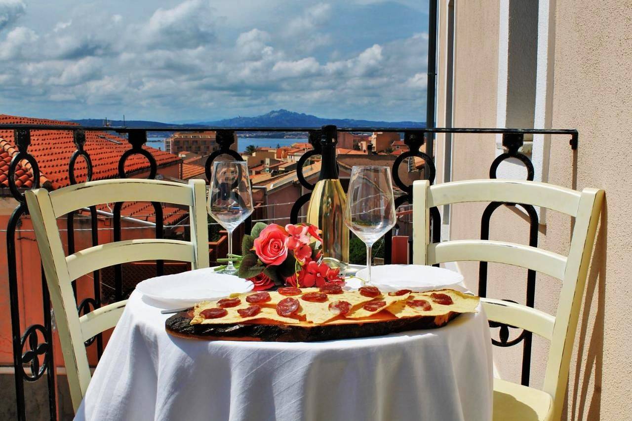 Ahr Leonis Residence La Maddalena in Parco Nazionale dell'Arcipelago di La Maddalena, La Maddalena