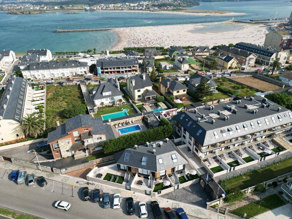 Adosado A ( 5 hab) in Praia da Rapadoira (Foz), Foz