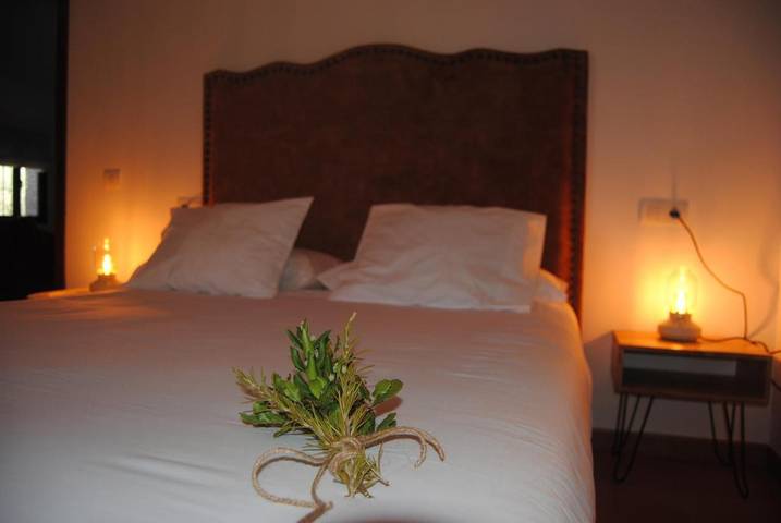 Casa de vacaciones para 4 personas, con piscina además de vistas y jardín en Sierra de Huelva - 3