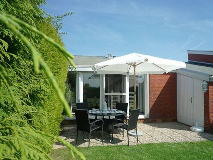 Ferienhaus für 4 Personen, mit Terrasse und Garten sowie Sauna in Neuharlingersiel - 3