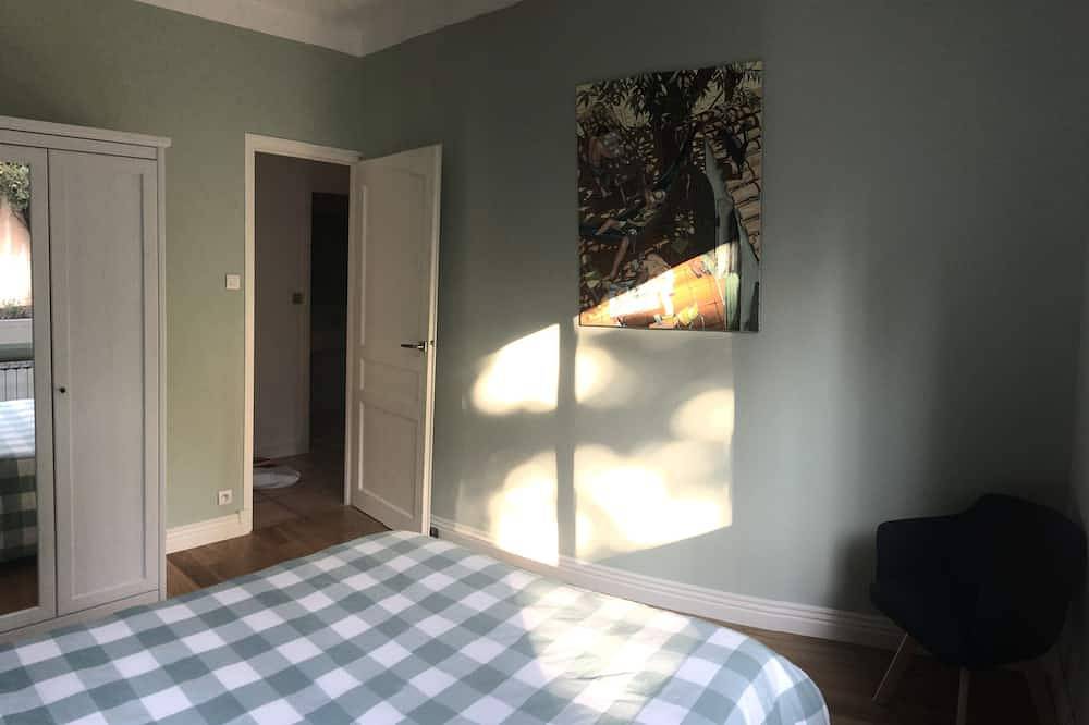House With Swimming Pool Near Golf, Tennis And Hippical Center in Aix-en-Provence, Aix-en-Provence region