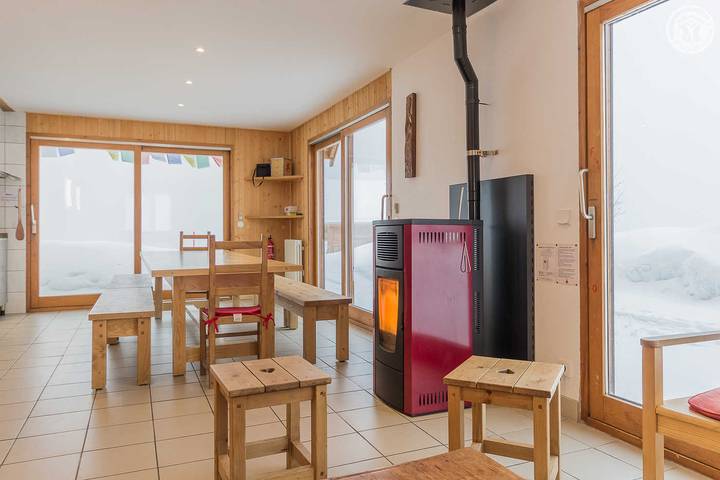 Gîte für 15 Personen, mit Terrasse, mit Haustier in Französische Alpen - 2