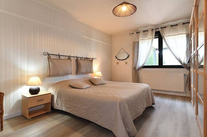 Gîte pour 12 personnes, avec jacuzzi ainsi que sauna et jardin, animaux acceptés à Saint-Amarin - 3