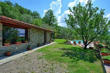 Casa Vacanza per 10 Persone in Castiglion Fiorentino, Provincia di Arezzo, Foto 1