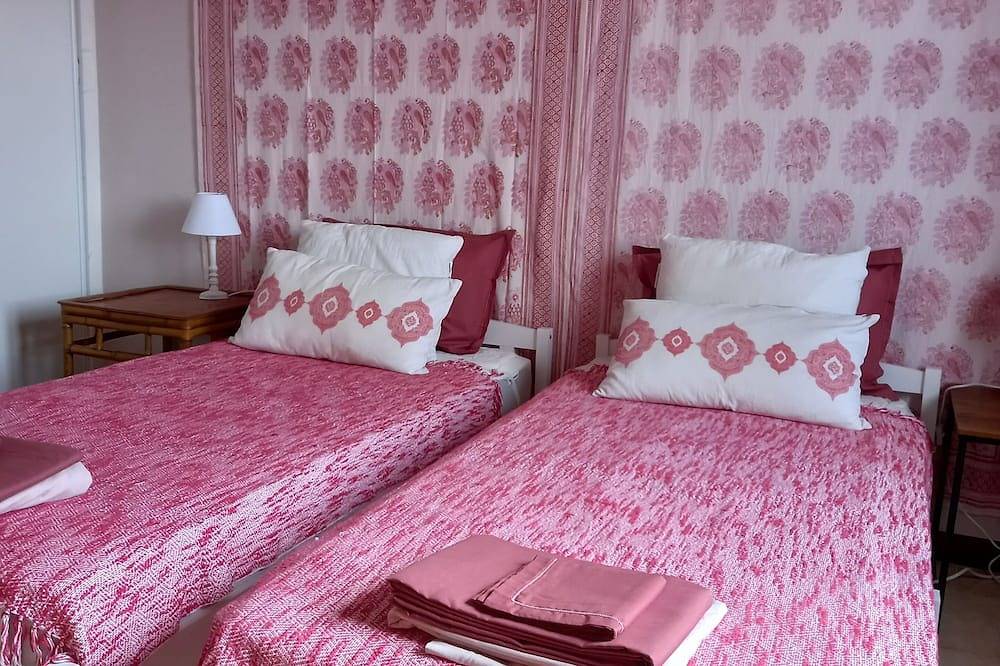 Haus mit Aussicht, 6 Personen, in der Nähe des Wasserfalls in Céret, Céret und Umgebung