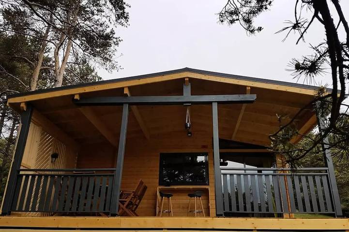 Gîte pour 5 personnes, avec terrasse à La Salle-en-Beaumont