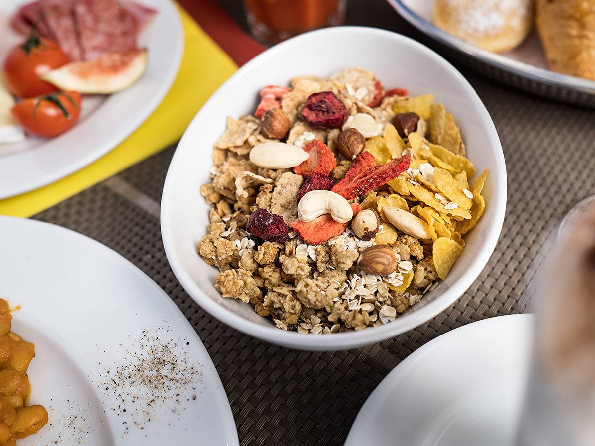 City Hotel Biel Bienne - Einzelzimmer Economy mit Dusche/Wc in Biel/Bienne, Drei-Seen-Land