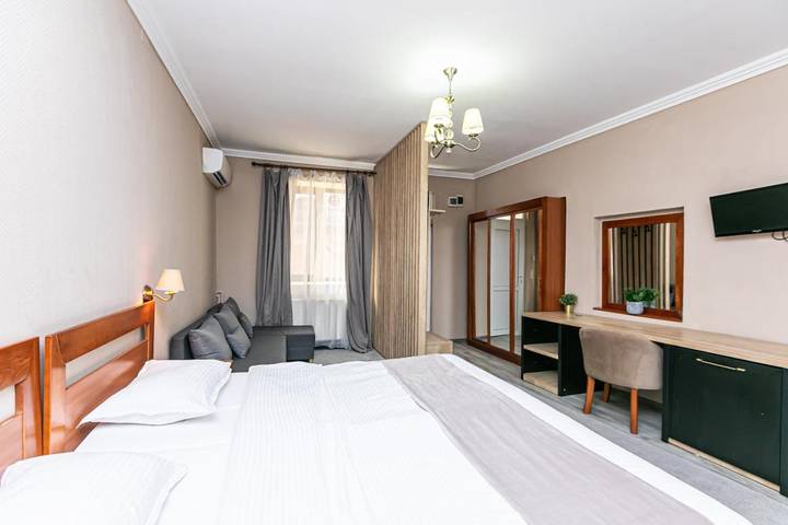 Maison d’hôte pour 4 personnes, avec terrasse et vue à Brașov - 3