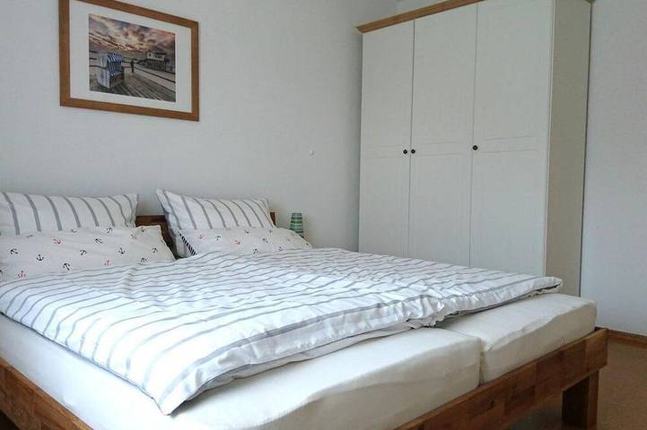 Bungalow für 4 Personen, mit Terrasse und Garten in St. Peter-Ording - 2