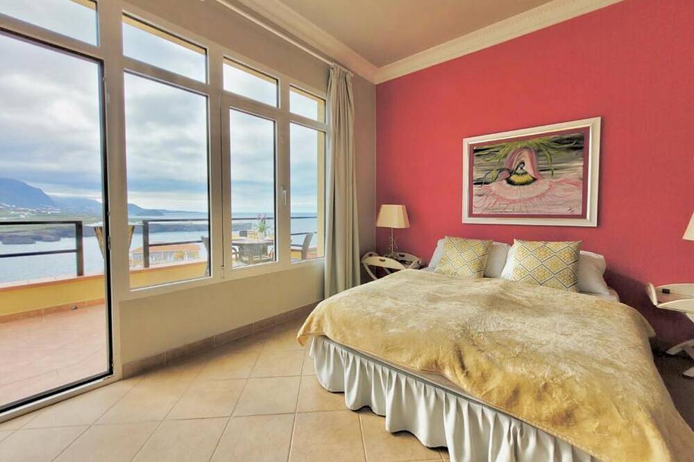 Entire apartment, Ireland 3 by The Ocean Rentals in San Marcos, North Tenerife