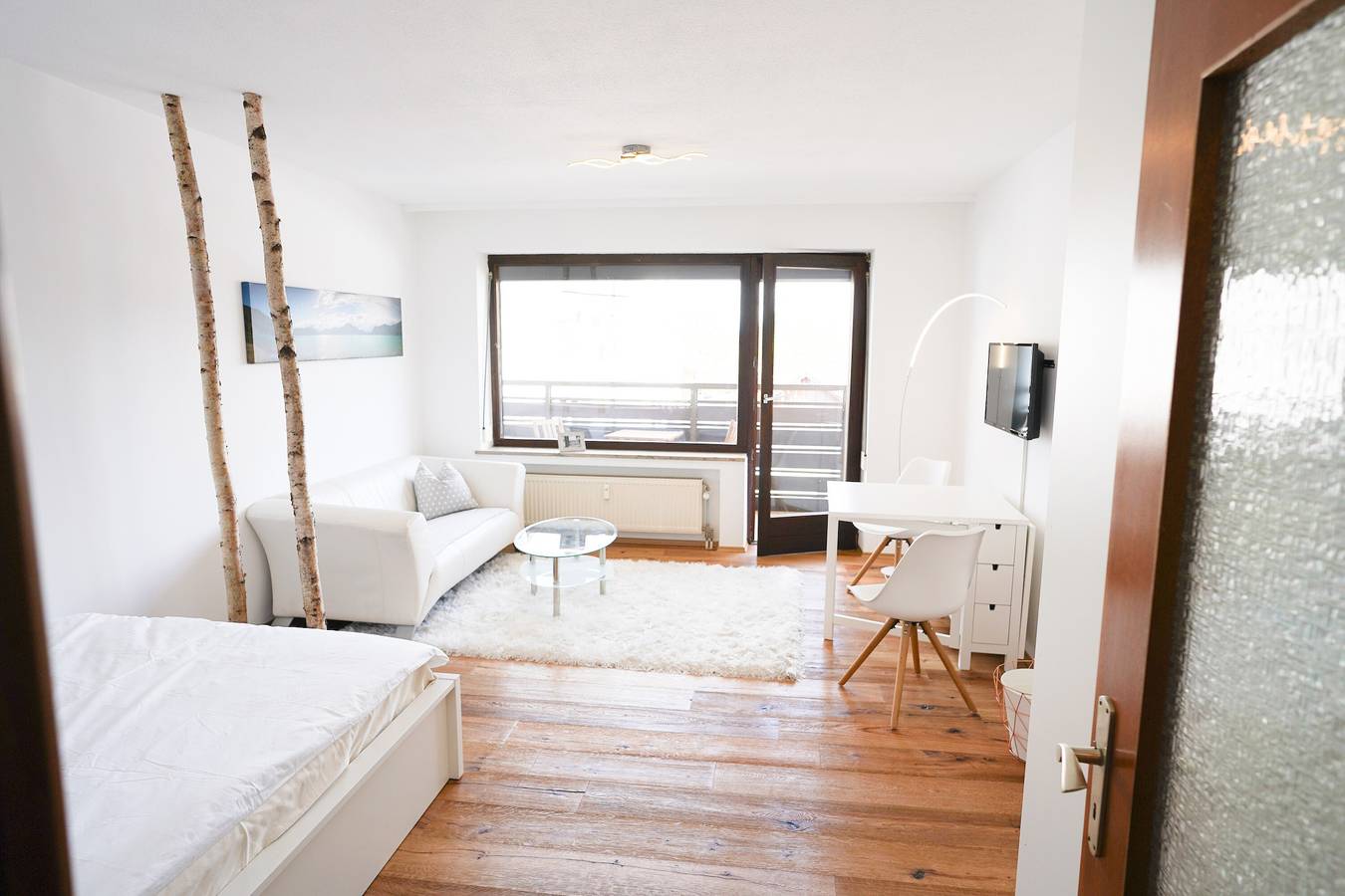 Ganzes Studio, Studio-Apartment 'Zentral und naturnah' mit Bergblick, Balkon und Wlan in Penzberg, Pfaffenwinkel