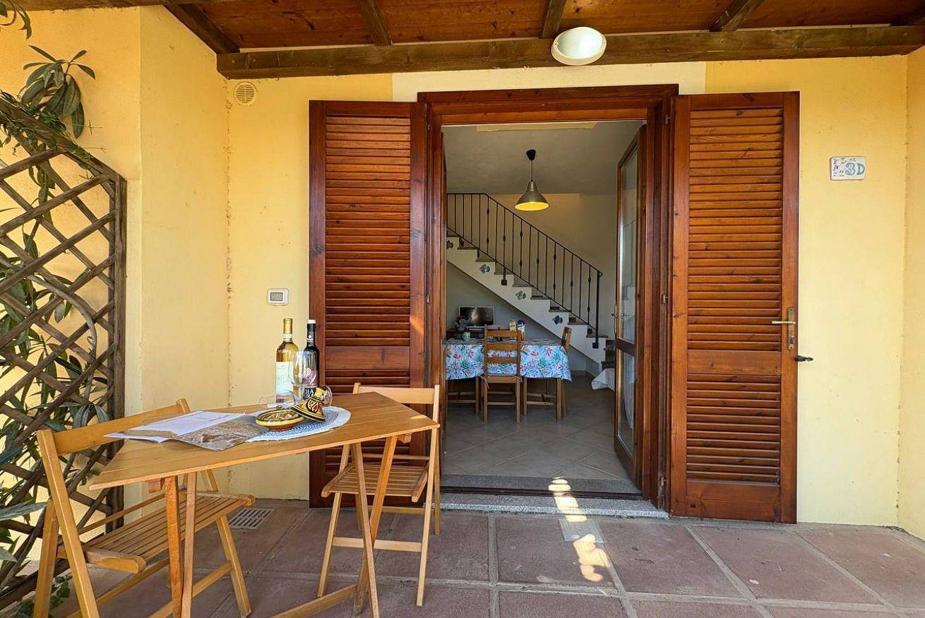 Apartamento entero, Casa Girasole  in Pirotto Li Frati, Cerdeña