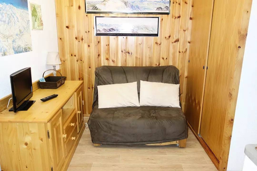 Ganze Wohnung, Apartment 2 Parte + Coin Montagne-Eclose Est in Huez, Nationalpark Écrins