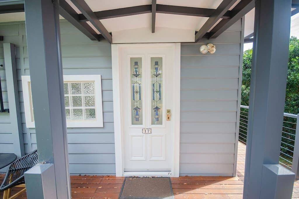 \"Happy Ours\" - Walking Distance to Shops & Beach in Avoca Beach, New South Wales