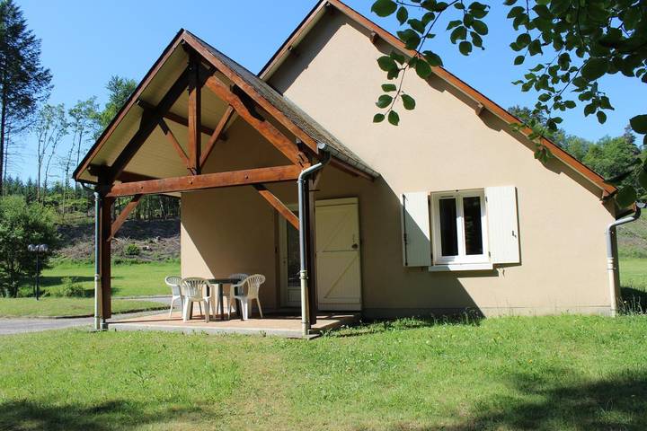 Gîte pour 2 personnes, avec Terrasse et Jardin