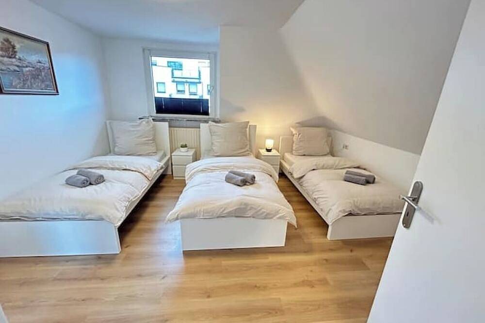 Ganze Wohnung, Javu Restaurant & Fewo in Iserlohn, Märkischer Kreis