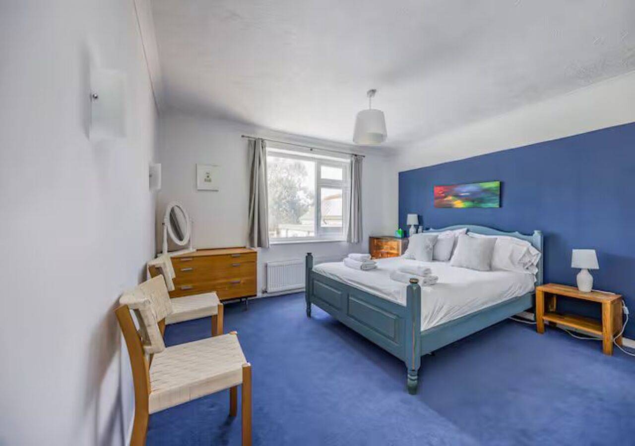 Charming South Coast Family Home - Pass the Keys in Chichester, Sussex Occidental