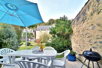 Gîte pour 6 personnes, avec terrasse et jardin dans Port de Cancale