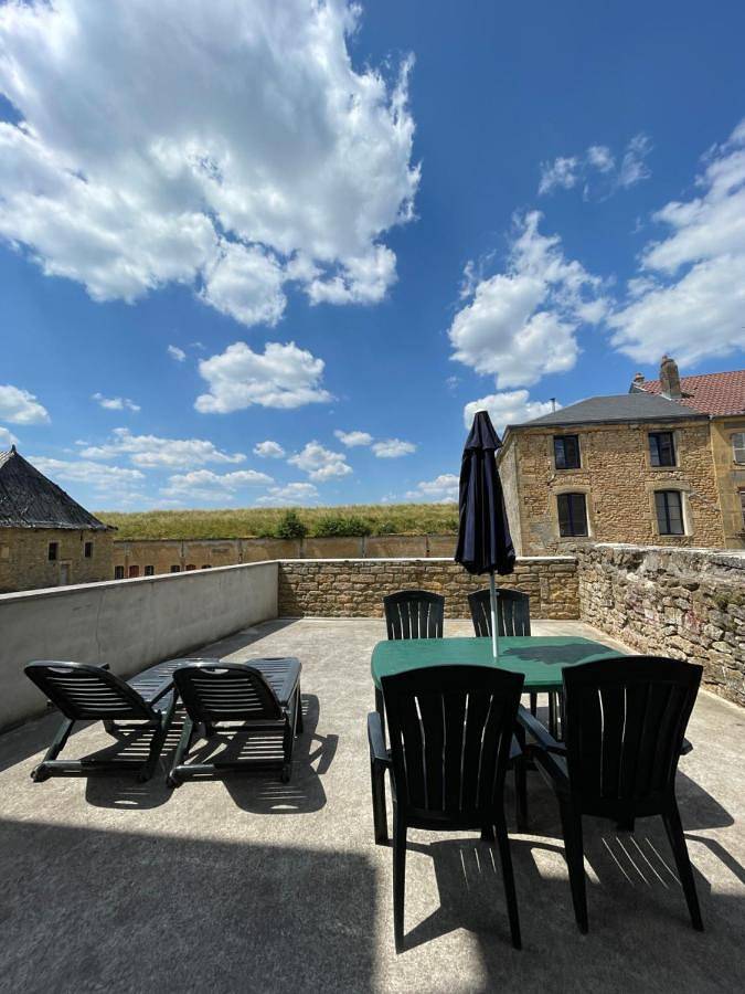 Gîte pour 2 personnes, avec terrasse et vue à Montmédy - 2