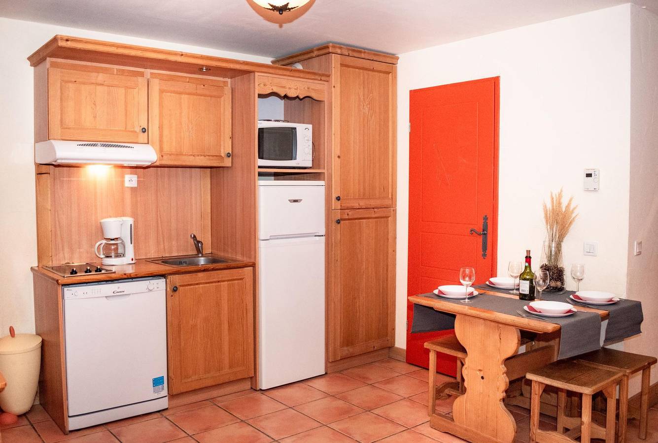 Studio entier, Résidence Les Chalets de Praroustan - Studio 4 personnes (1H101) in Pra-Loup (station de ski), Pra-Loup