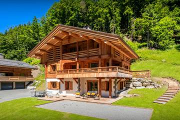 Holiday Rental for 14 People in Le Grand-Bornand, Annecy region, Photo 1