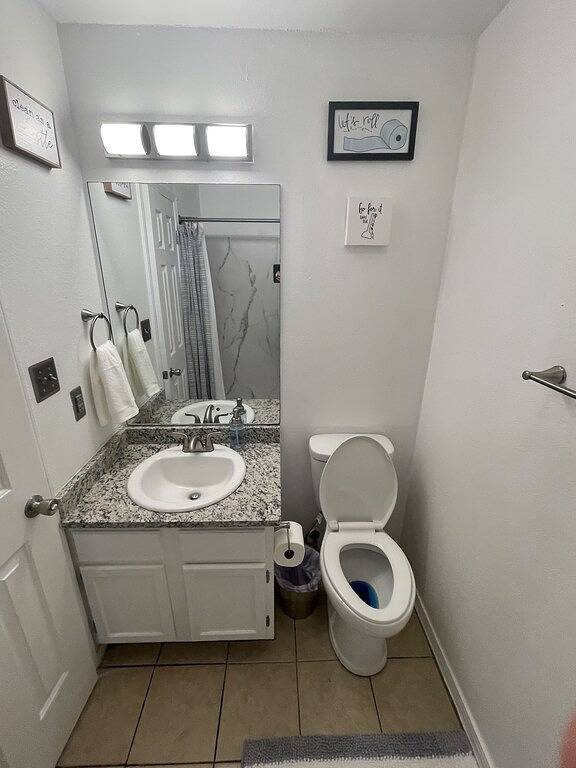 Vacation rental for 3 people, with terrace and pool in Hot Springs