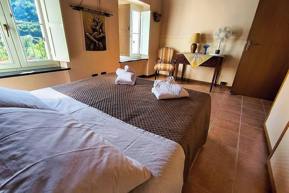 Melabruna, Relax in the hills 15' from the 5 Terre in Pignone, Riviera di Levante