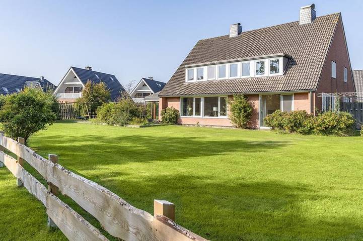 Ferienhaus für 10 Personen, mit Garten und Terrasse in St. Peter-Ording