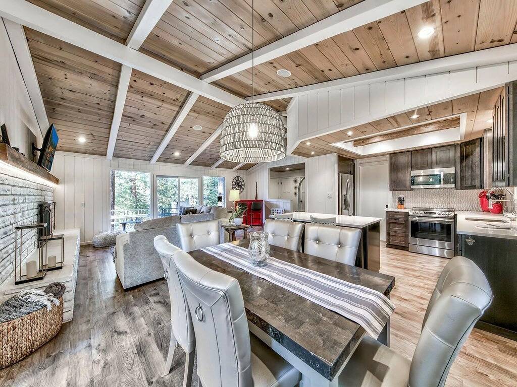 Modern Inspiration, Elegant Decor, Close to Ski, Pet Friendly -Designer’s Den in Heavenly