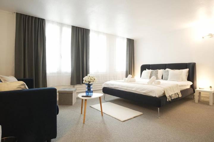 Ferienwohnung für 4 Personen, mit Ausblick und Seeblick in Thun