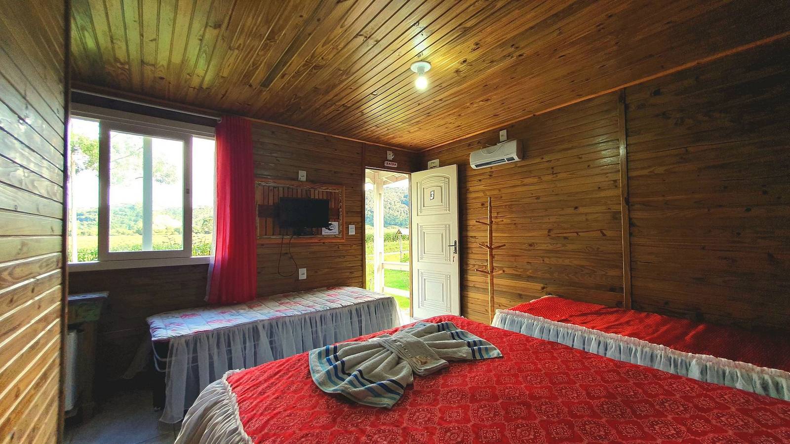 Estudio entero, Pousada Mato Verde - Chalé Vermelho - Montanha in Urubici, Santa Catarina