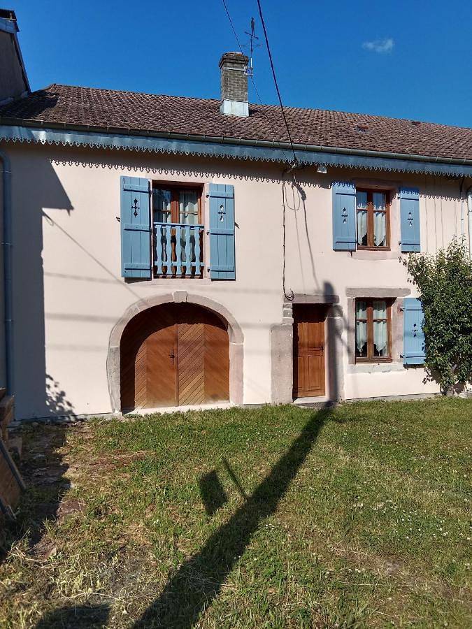 Appartement entier, Gîte Le Geleinfête Ii Vosges à proximité de Gerardmer classé 3 étoiles in Herpelmont, Saint-Dié-des-Vosges