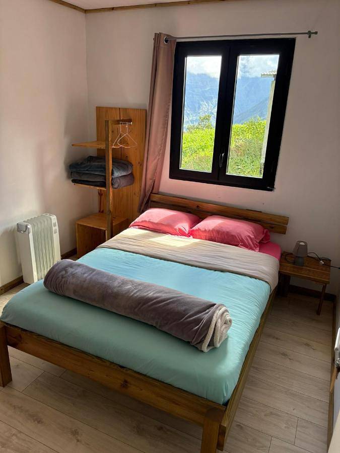 Location de vacances pour 7 personnes, avec terrasse ainsi que jardin et vue à Cilaos - 4