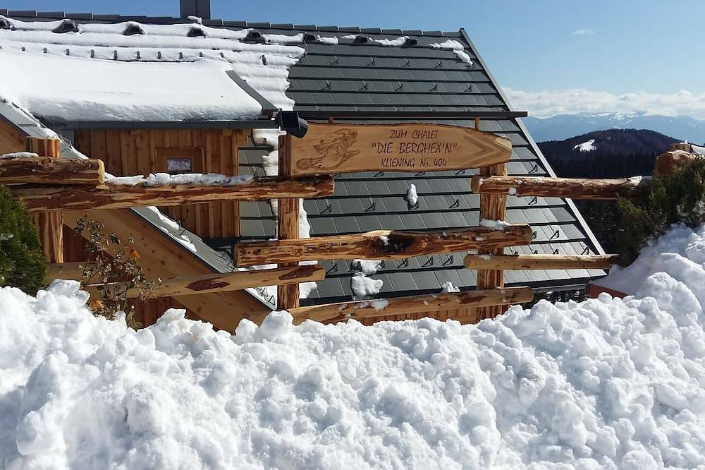 Chalet \"Die Berghex´n\" in Bad Sankt Leonhard im Lavanttal, Lavanttaler Alpen