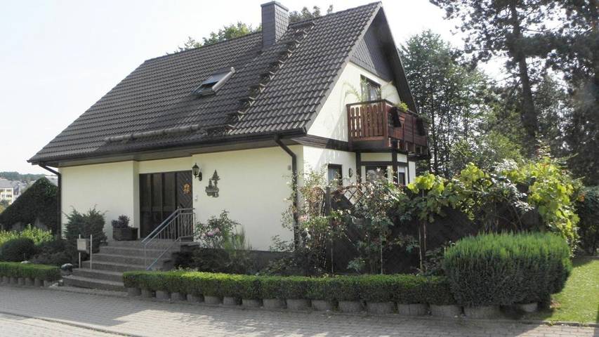 Ferienwohnung für 3 Personen, mit Balkon und Garten in Gelenau (Erzgebirge)