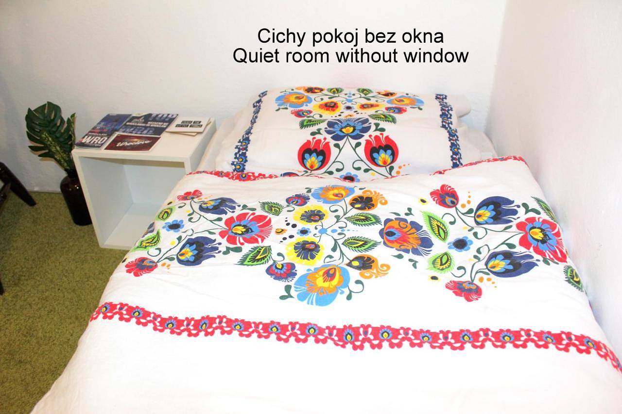 Single Room with Shared Bathroom in Wrocław, Dolny Śląsk