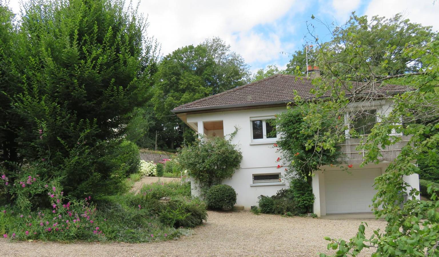 Gîte für 5 Personen mit Garten in Dole, Jura