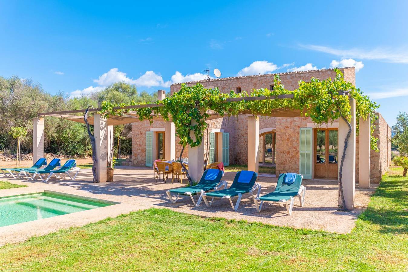 Ses Fonolleres - Villa with private pool and free Wifi in Cala Bona in Son Servera, East Majorca