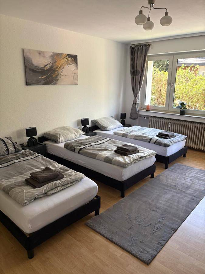 Ferienwohnung, mit Terrasse und Garten sowie Ausblick in Georgsmarienhütte