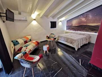 Gîte pour 2 personnes, avec vue et balcon à Montalbano Elicona