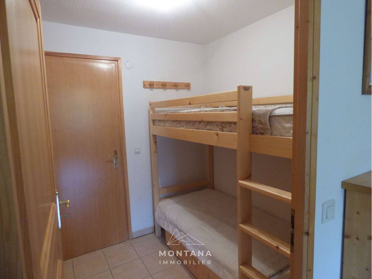 Entire apartment, Beautiful 4-pers. apartment with balcony and garage in Grand-Bornand in Le Grand-Bornand, Annecy region