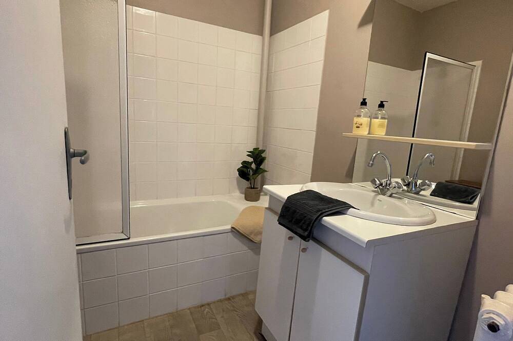 Appartement entier, Pretty Mountain View 2-bedroom Pyrenees Apartment in Saint-Béat, Pyrénées